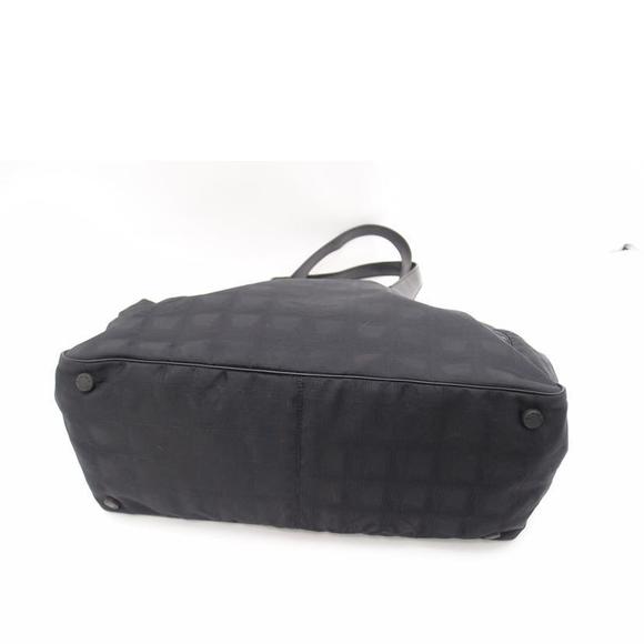 Chanel Line Bag Black Tote - Picture 3 of 7